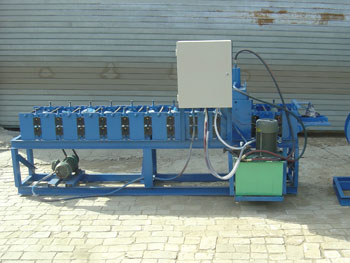 陕西彩钢扣板机