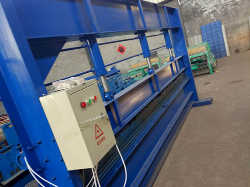 陕西4米0.8厚折弯机